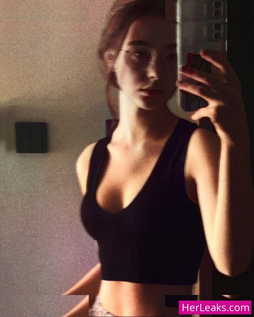 Dasha Taran - Image 76
