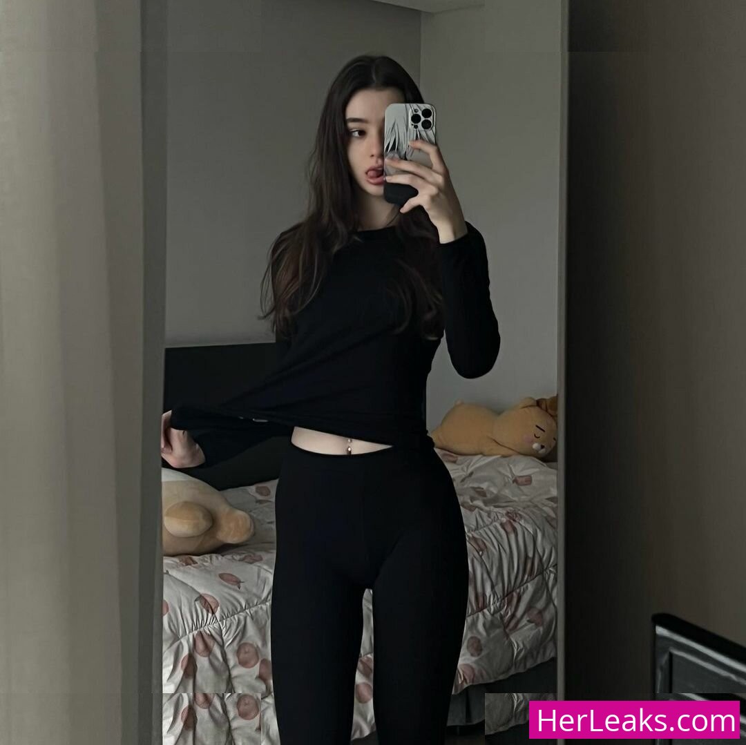 Dasha Taran - Image 68