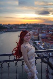 Diana Zambrozuski - Image 180