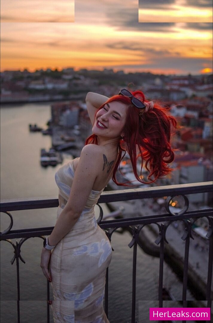 Diana Zambrozuski - Image 179