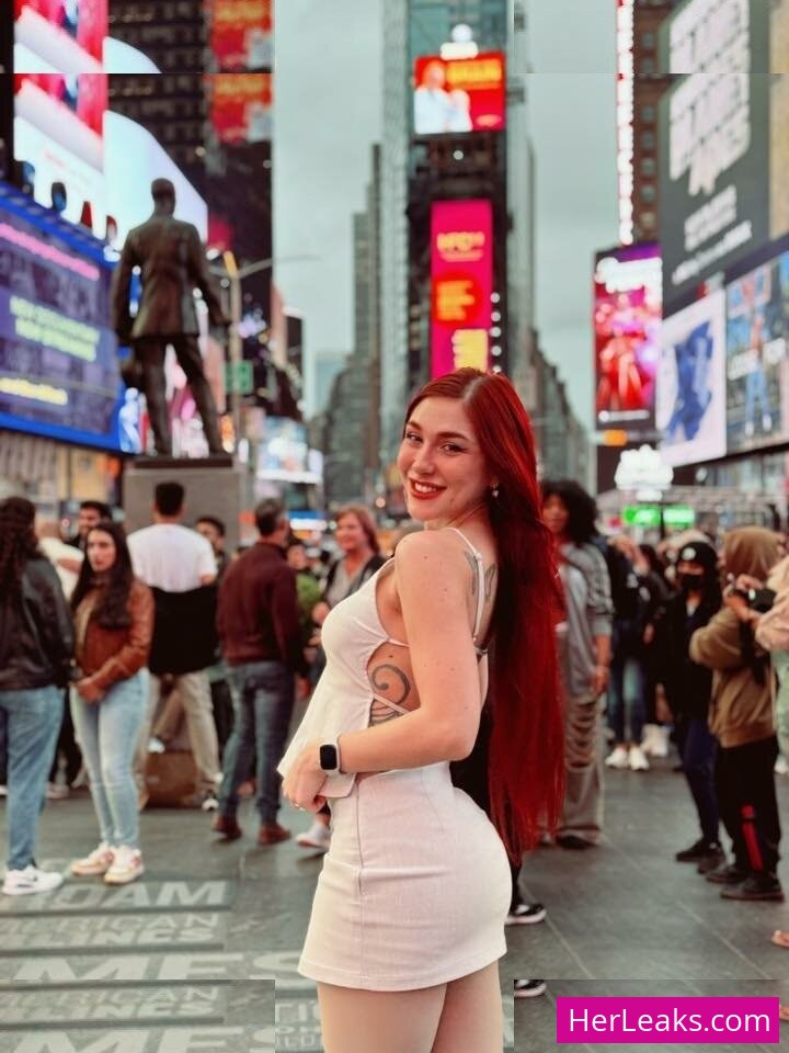 Diana Zambrozuski - Image 113