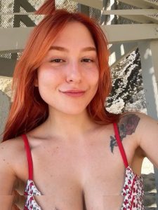 Diana Zambrozuski - Image 41