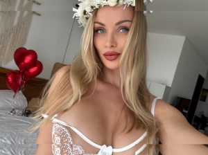 Ekaterina Enokaeva - Image 59