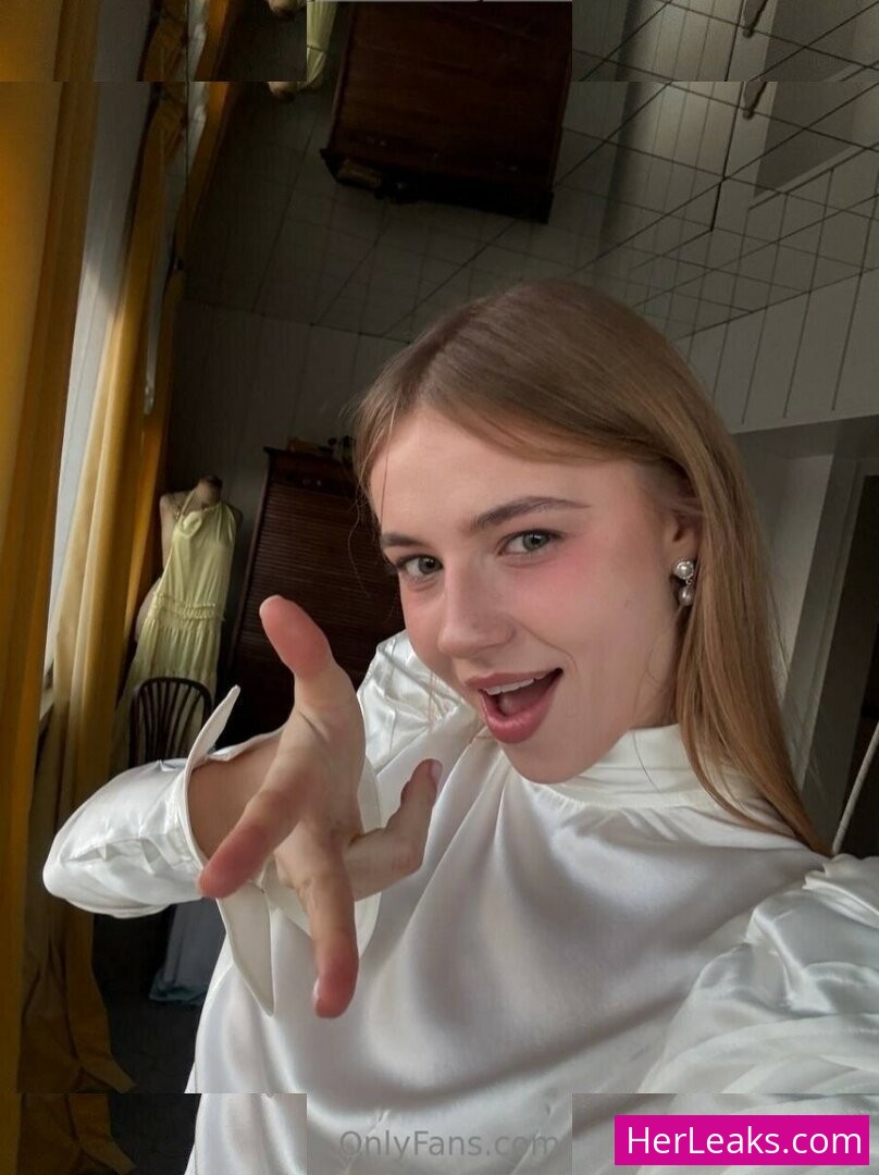 Elizabeth Vasilenko - Image 173