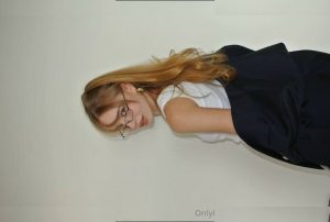 Elizabeth Vasilenko - Image 162