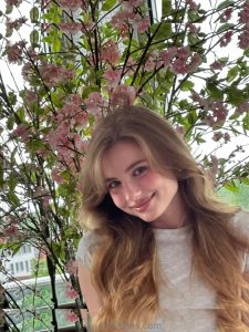 Elizabeth Vasilenko - Image 150