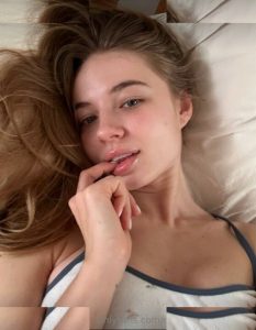 Elizabeth Vasilenko - Image 5