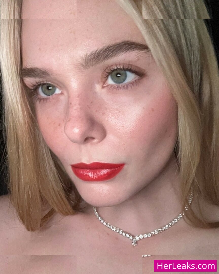 Elle Fanning - Image 191