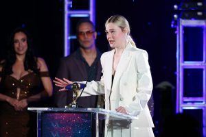 Elle Fanning - Image 184
