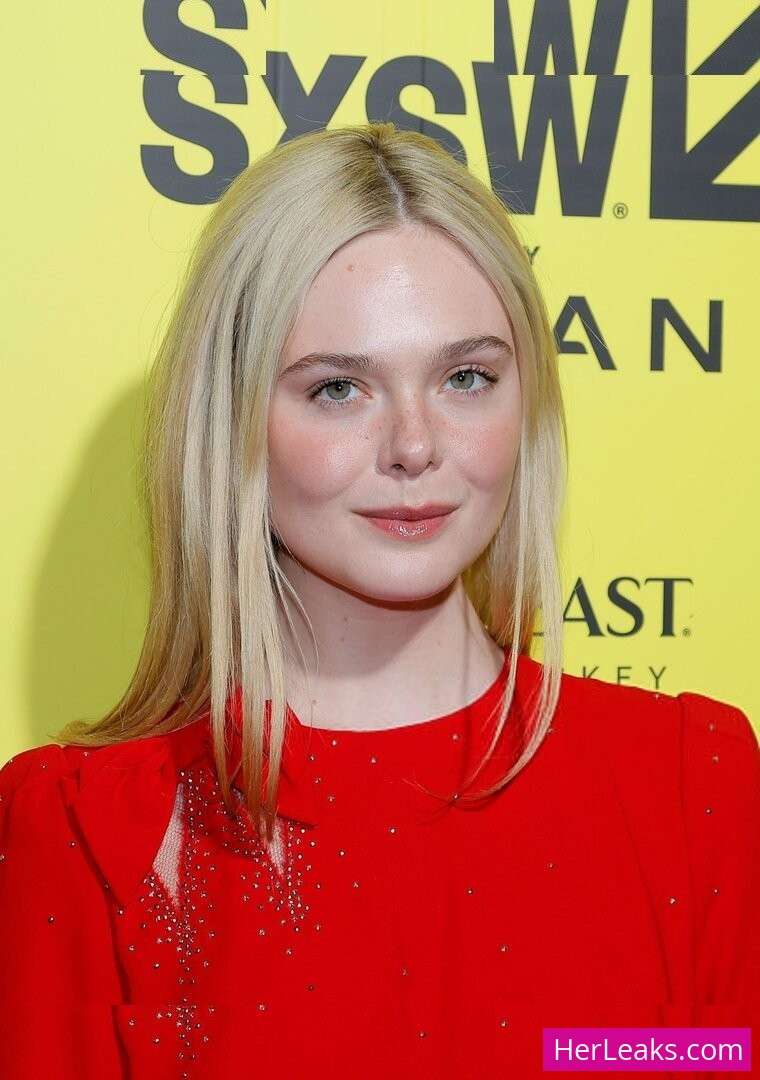 Elle Fanning - Image 166