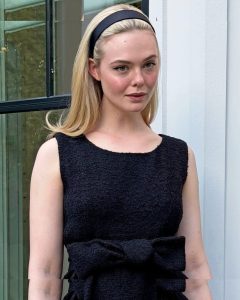 Elle Fanning - Image 153