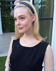 Elle Fanning - Image 152