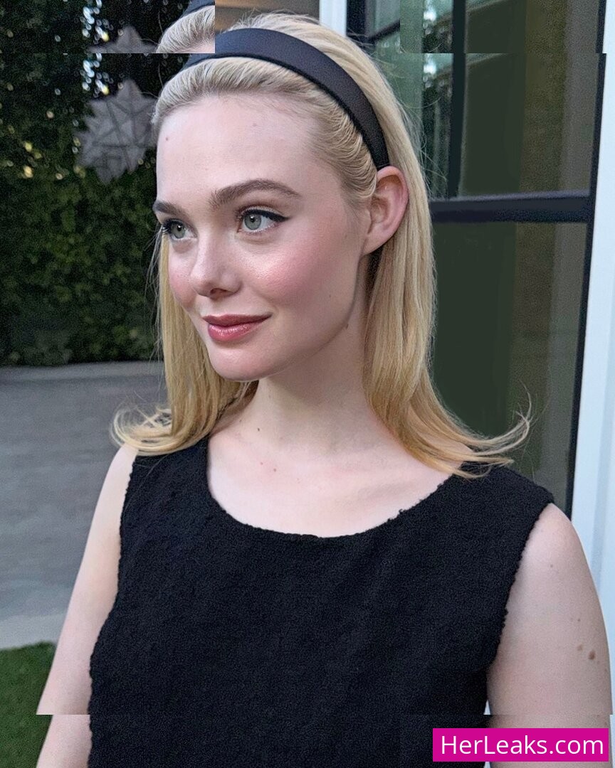 Elle Fanning - Image 151