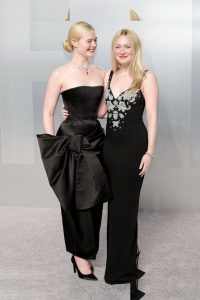 Elle Fanning - Image 113