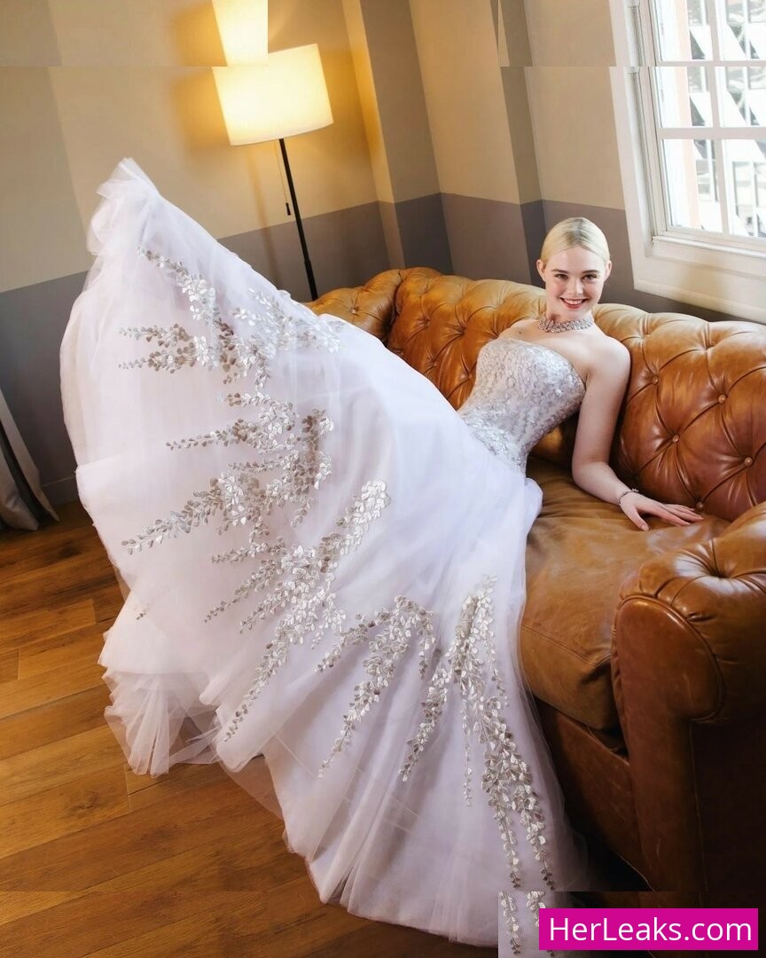Elle Fanning - Image 87