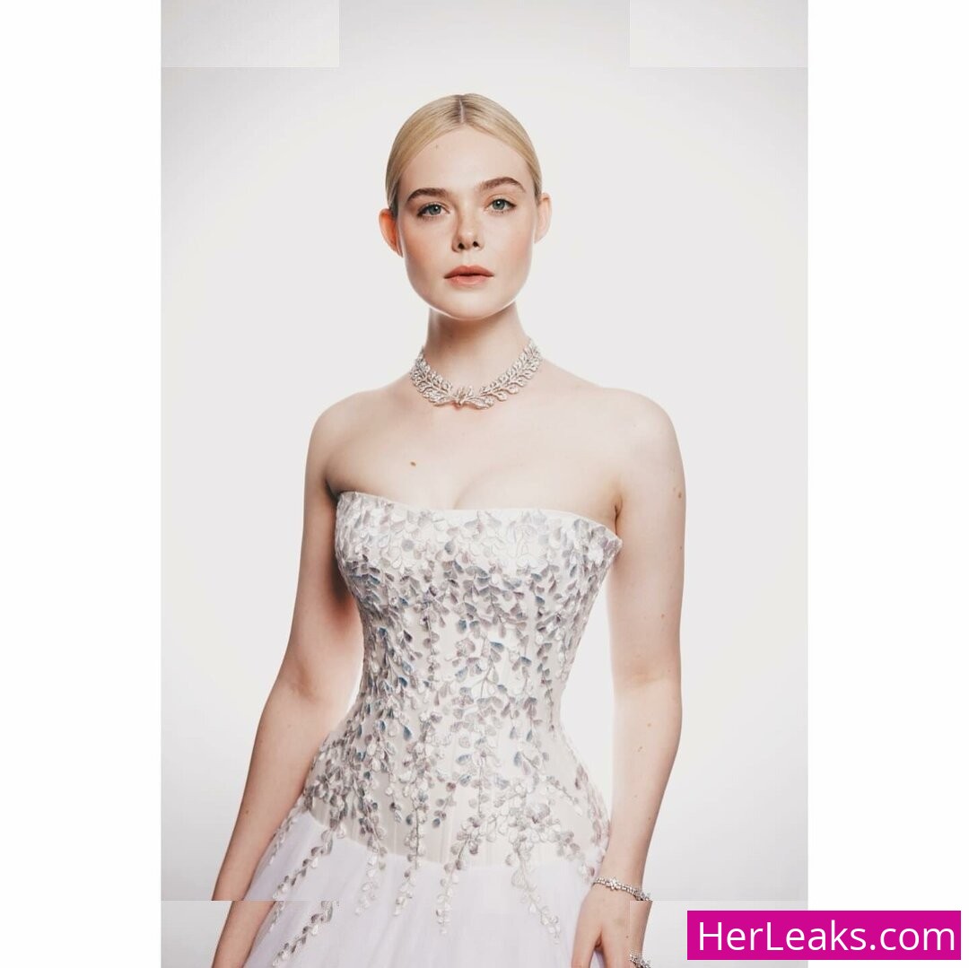 Elle Fanning - Image 84