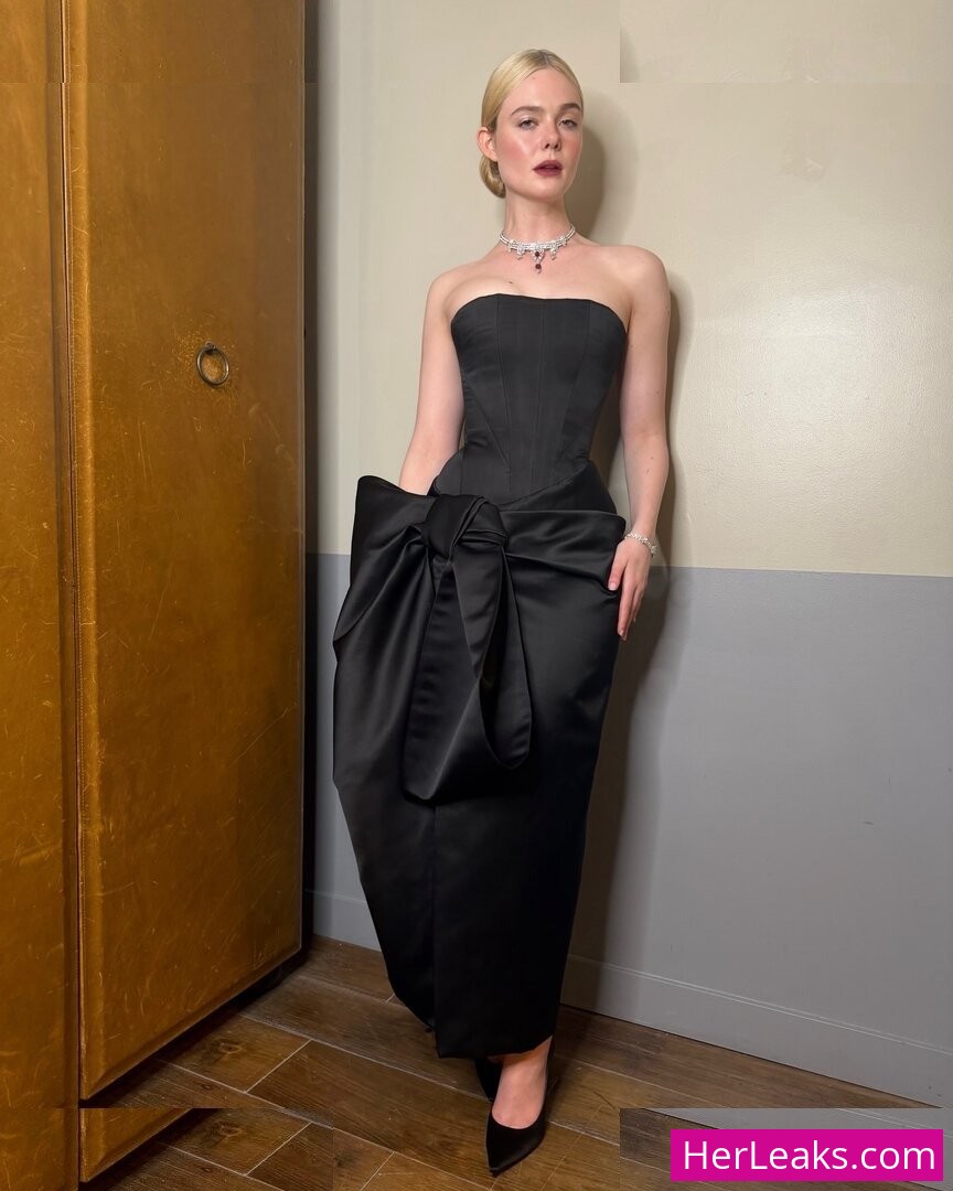 Elle Fanning - Image 81