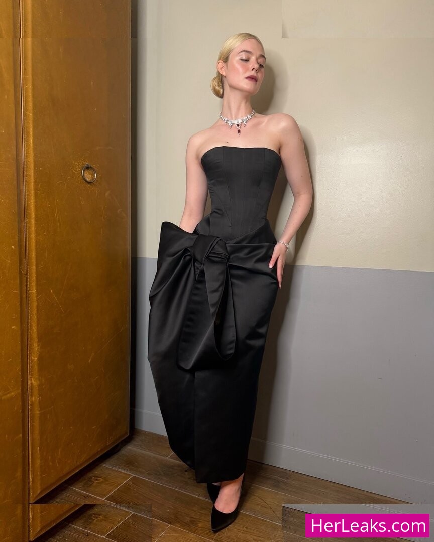 Elle Fanning - Image 80