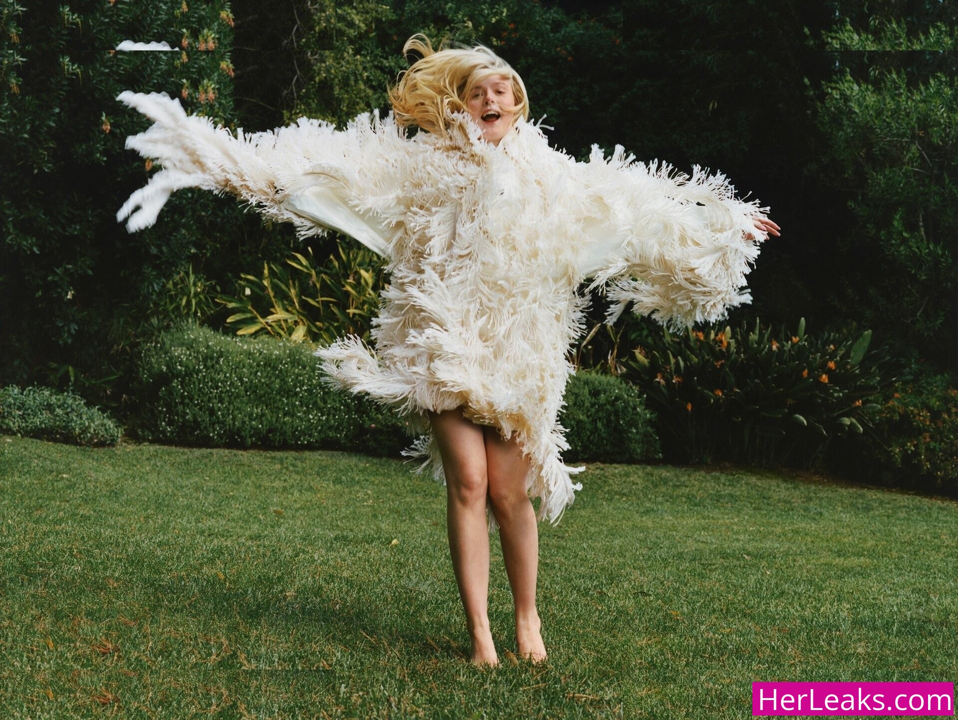 Elle Fanning - Image 70