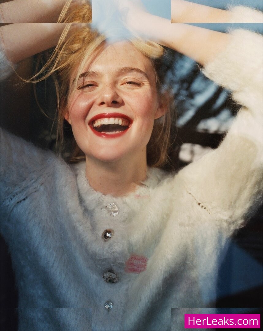 Elle Fanning - Image 61