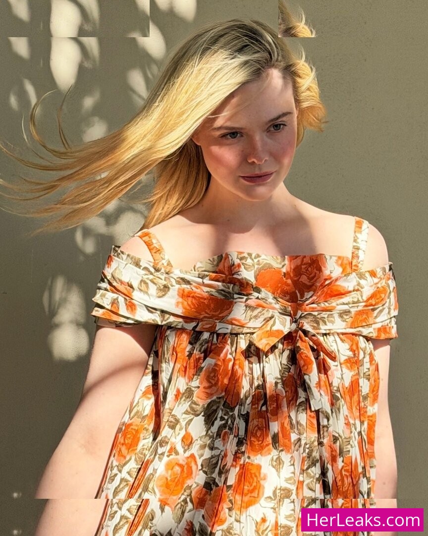 Elle Fanning - Image 50