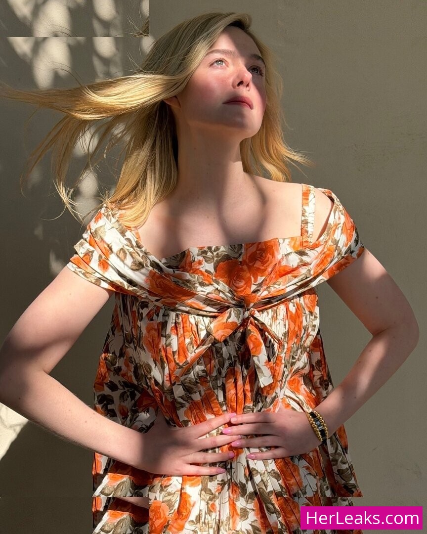 Elle Fanning - Image 49