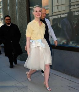Elle Fanning - Image 32