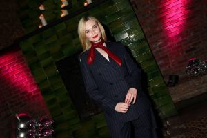Elle Fanning - Image 18