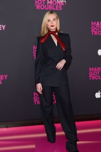 Elle Fanning - Image 14