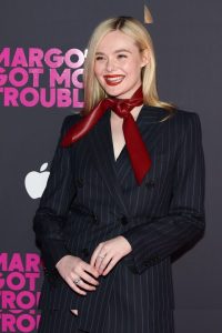 Elle Fanning - Image 9