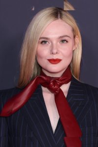 Elle Fanning - Image 5