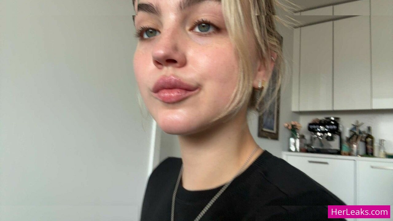Emma Brooks - Image 175