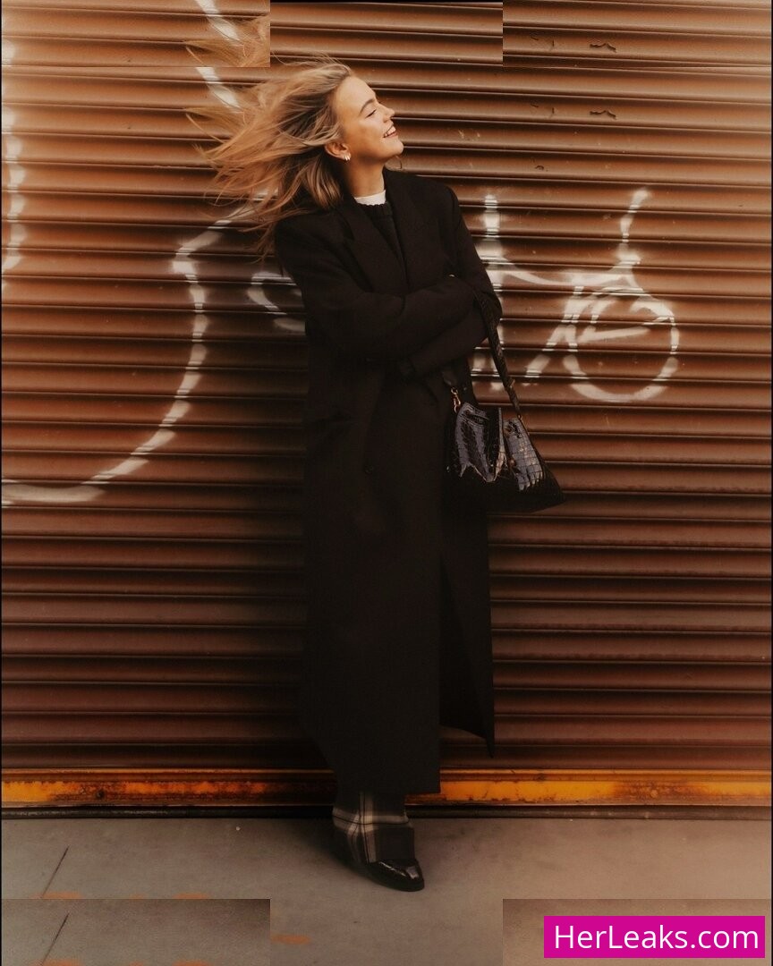 Emma Brooks - Image 170