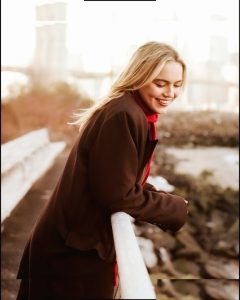 Emma Brooks - Image 167