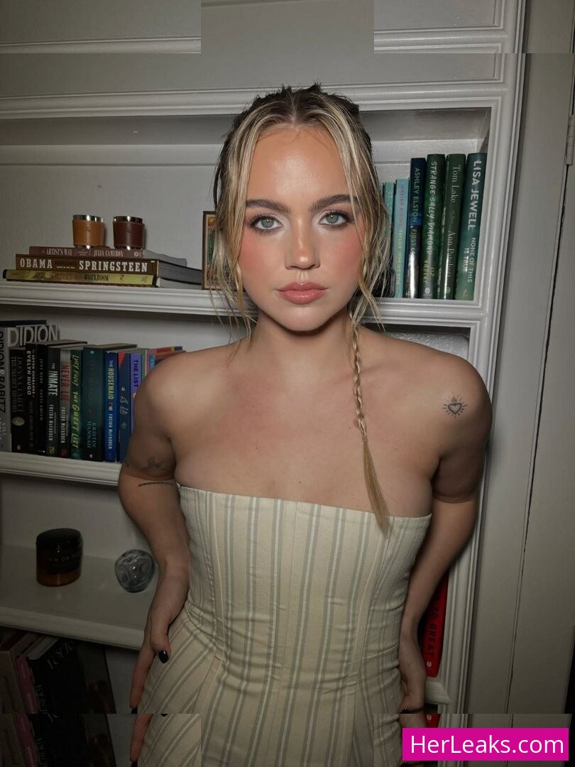 Emma Brooks - Image 128
