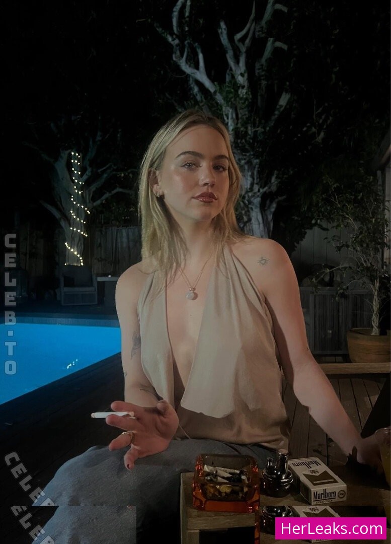 Emma Brooks - Image 111