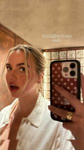 Emma Brooks - Image 79