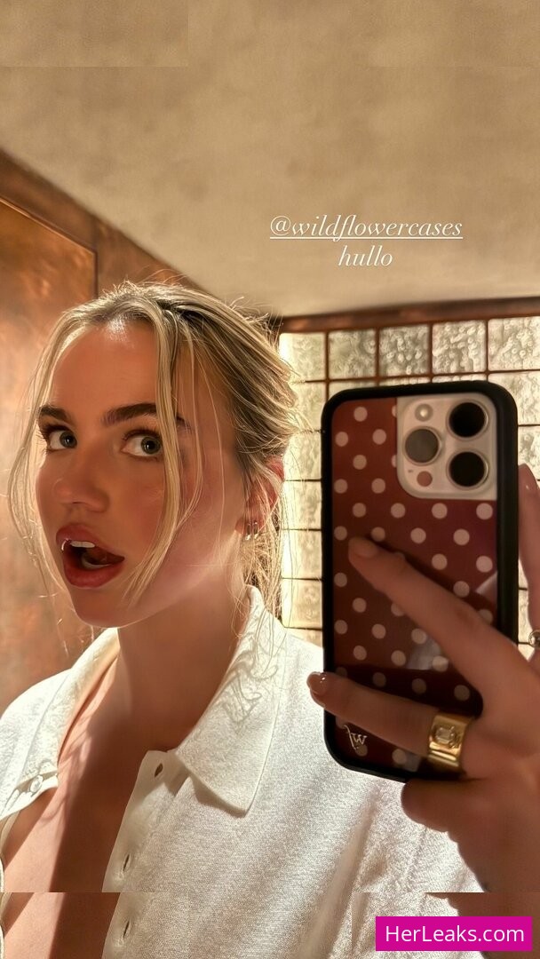 Emma Brooks - Image 79