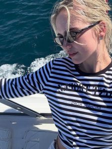 Emma Brooks - Image 68