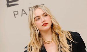 Emma Brooks - Image 61