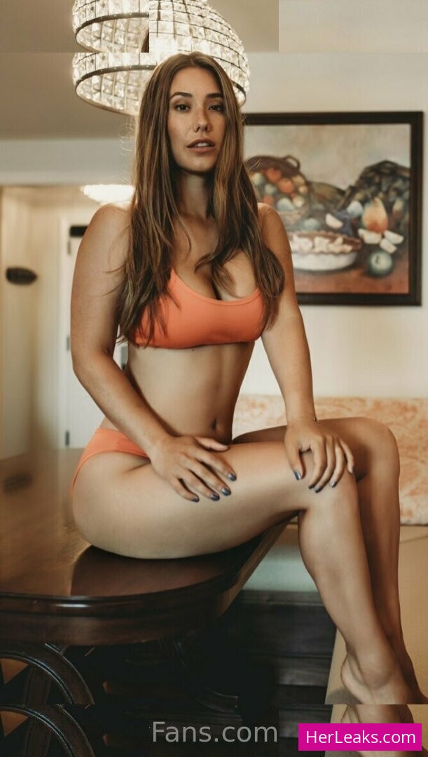 Eva Lovia - Image 69