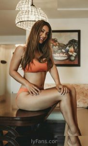 Eva Lovia - Image 62