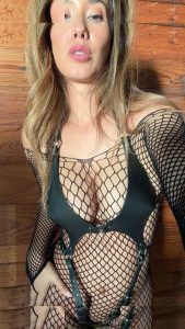 Eva Lovia - Image 48