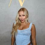 Flávia Saraiva - Image 118