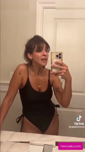 Gabbie Hanna - Image 130