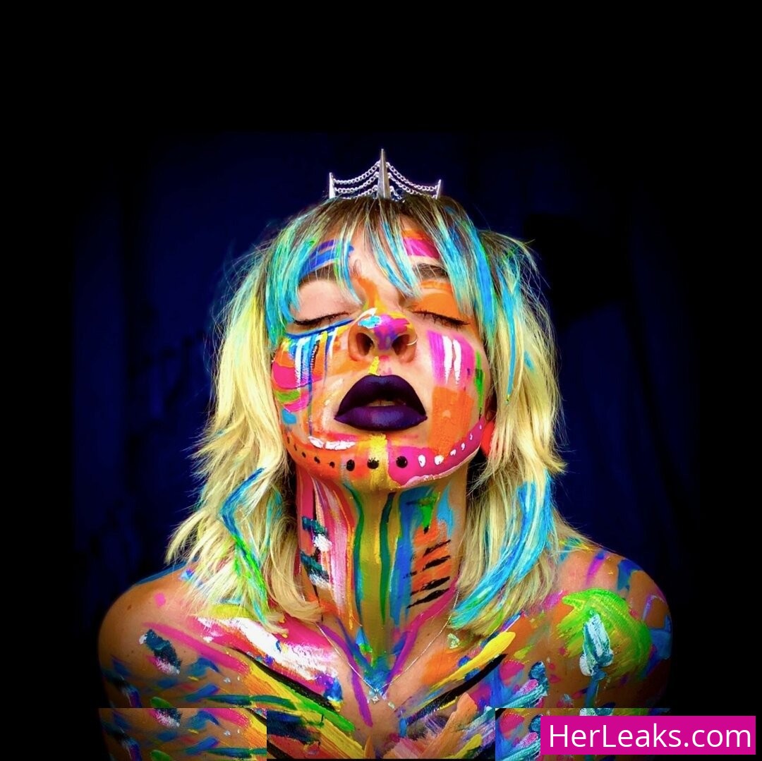 Gabbie Hanna - Image 63