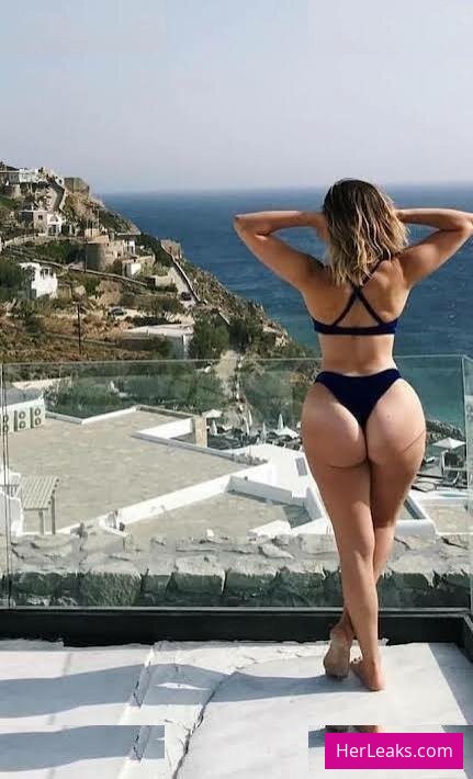 Gabbie Hanna - Image 52
