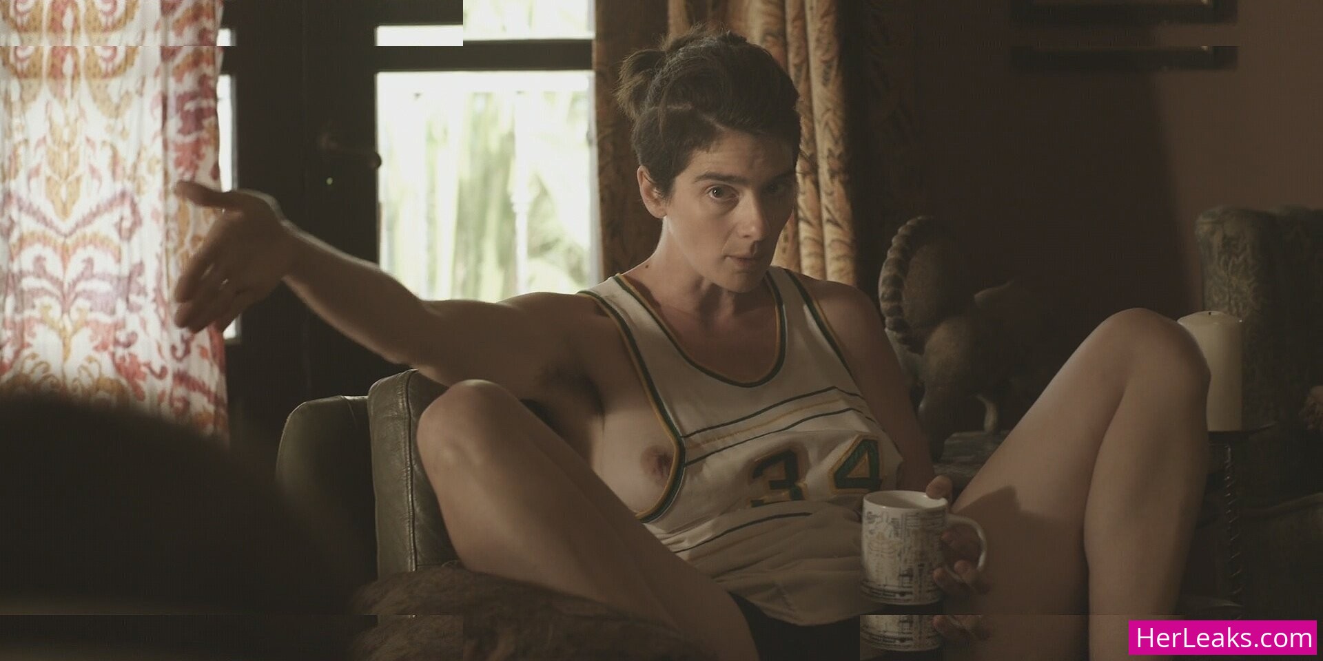 Gaby Hoffmann - Image 22