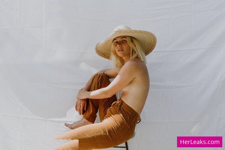 Georgia Nott - Image 6
