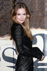 Hannah Dodd - Image 77